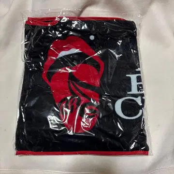 새상품 Acid Black Cherry 후드 부착 타월