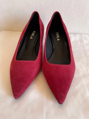 FURLA 스웨이드 펌프스 23.5cm