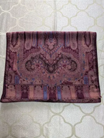 ETRO 페이즐리 무늬 크림슨 계열 스톨