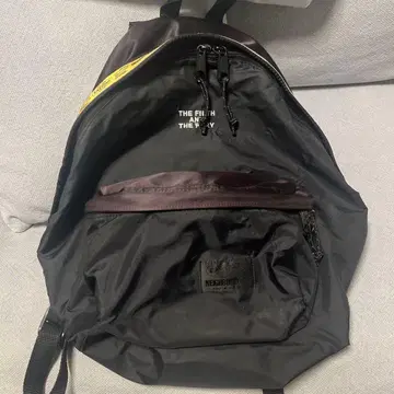 neighborhood EASTPAK 콜라보 백팩