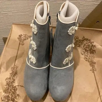 액시즈 차이나 버튼 부츠 그레이 블루 L 사이즈