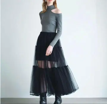 Cygne 원숄더 오픈 니트 elle