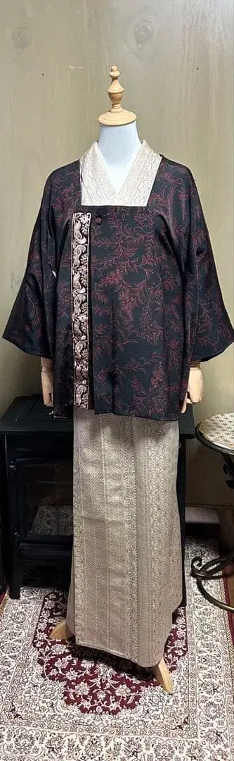 볼레로풍 겉옷과 봄의 코디