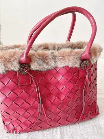 VIVA YOU 빨간색 퍼 달린 백