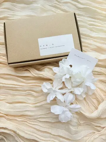 new.n 플라워 귀찌 화이트