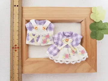 옷 갈아입기 의류 자수