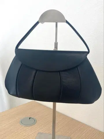 시빌라 Sybilla 가죽 핸드백 클러치백 블랙