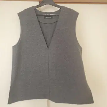 [ 미사용 새상품 ] 아쉬 저지 V넥 베스트 2024 품절 모델