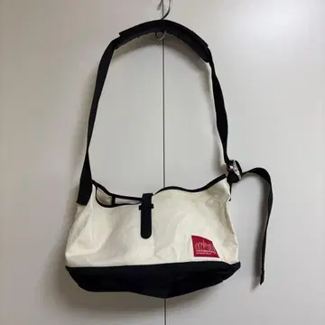 맨하탄 포티지 숄더백 아이보리/블랙