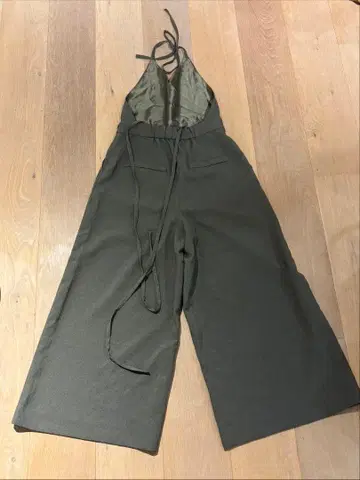 카주 올리브 그린 올인원