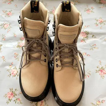 닥터마틴 부츠 새상품 사이즈 3