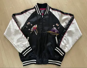 스카잔 M 사이즈 남성용 수베니어 자켓