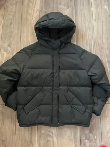 [ SHIPS ] 후드 부착 다운 자켓