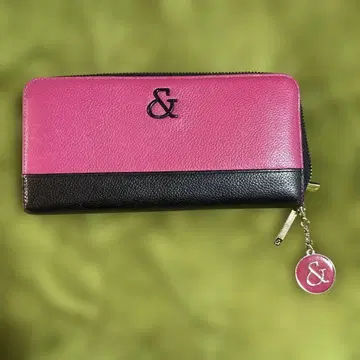 핑크와 블랙 로고 장지갑 PINKY&DIANNE