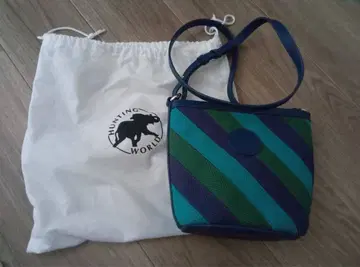 Hunting World 숄더백