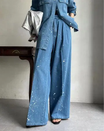 [ 새상품 ] DouDou 두두 페인트 턱 데님 와이드 청바지 36