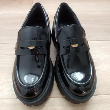 ZARA 사이즈 37 코인 로퍼