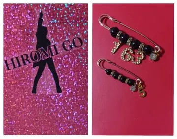 세련된 핑 브로치 대소 2개 세트 A