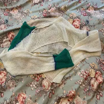 PAMM 시스루 니트 스웨터 숏 기장