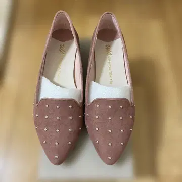 오리엔탈 펄 스터드 펌프스