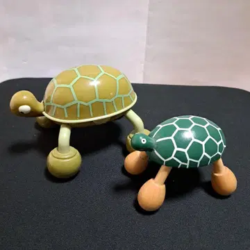 거북이형 마사지기 올리브 그린 지압 거북이 미도리