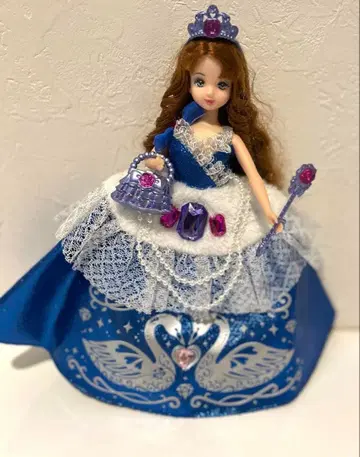 리카짱 스완 모티브 드레스 인형