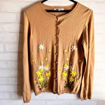 49AV junko shimada 자수 베이지 니트 가디건