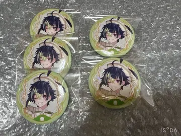 니지산지 산리오 콜라보 캔뱃지 이나미 라이