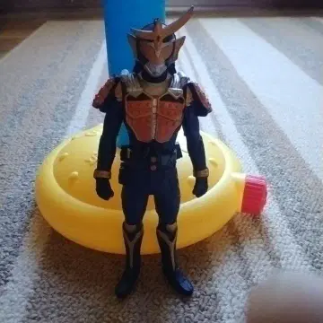 가면라이더 가동식 피규어 파랑