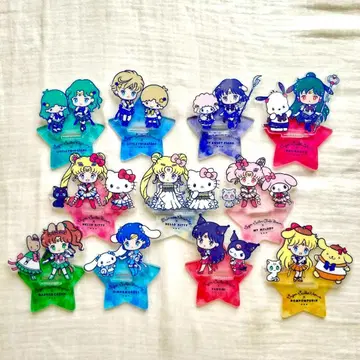 세일러문 Eternal x 산리오 아크릴 스탠드