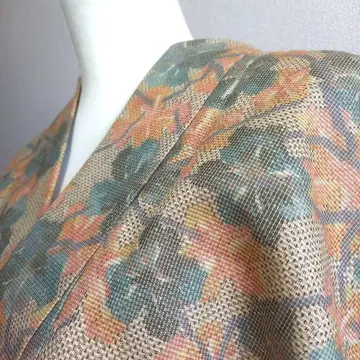 꽃무늬 명주 비단 기모노