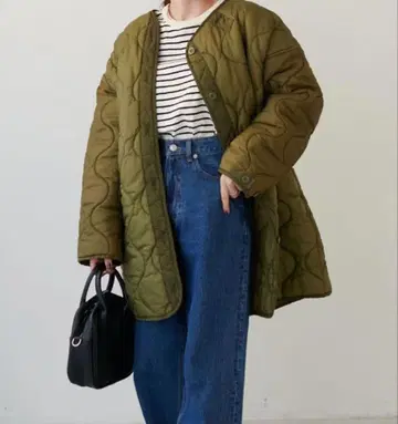 디스코트 퀼팅 코트