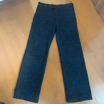 스테판 슈나이더 울 팬츠 사이즈 4