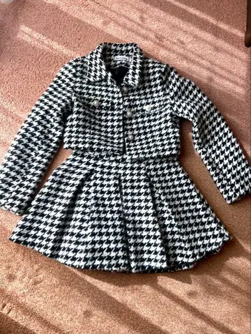 하운드투스 체크 스커트 셋업 자켓
