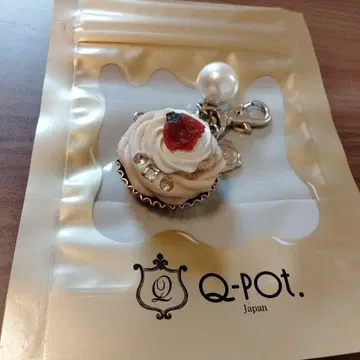 Q-pot 벚꽃 몽블랑 백참