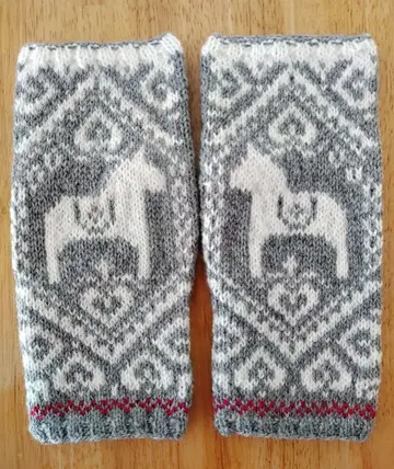 손뜨개질 암워머 달래나 호스 북유럽 손목 워머 화이트 그레이
