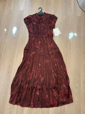 택 포함 새상품 FRAY I.D 꽃무늬 플리츠 원피스 1