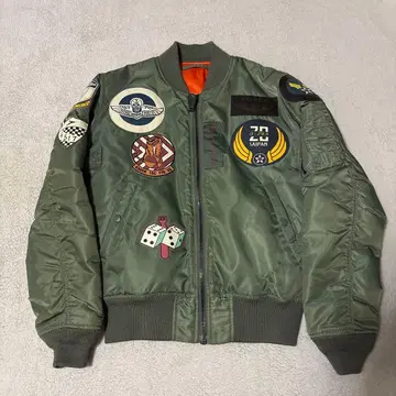 AVIREX MA-1 탑건 모델