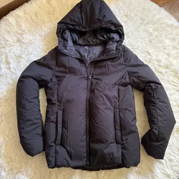 유니클로 심리스 다운 여성용 L 사이즈 짙은 네이비