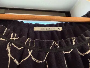 미나 페르호넨 상의 트레이닝복 울 혼방