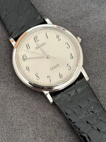 작동 세이코 돌체 5E61