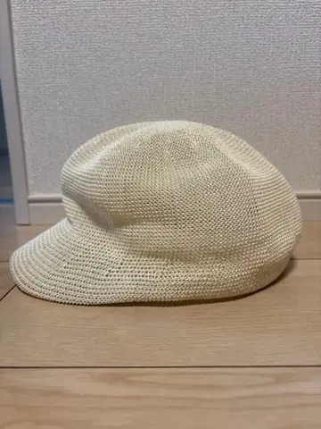 아이보리 메쉬 헌팅 캡