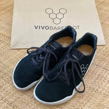 VIVO BAREFOOT 블랙 스니커즈