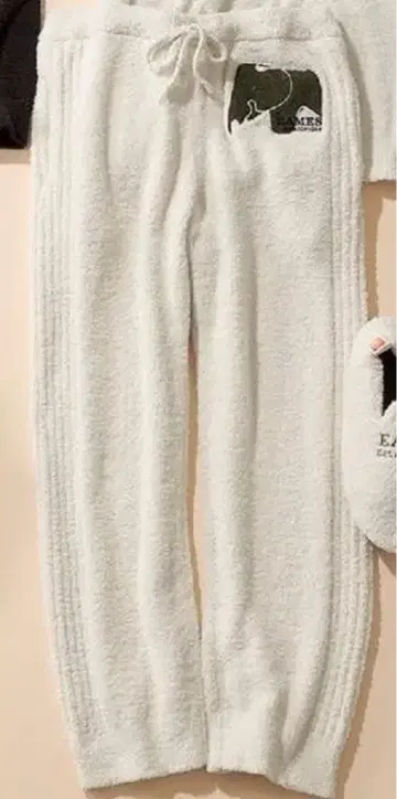 젤라또피케 옴 EAMES 콜라보 롱 팬츠 L 사이즈