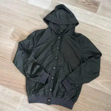 거의 새상품 A.P.C. 아페쎄 후드 부착 면 혼방 나일론 자켓