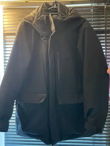 유니클로 다운 자켓 L 사이즈