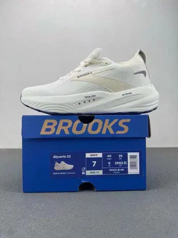BROOKS Glycerin 22 스니커즈 화이트