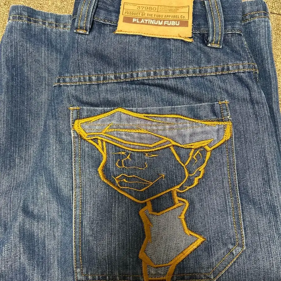 4번째 상품 이미지