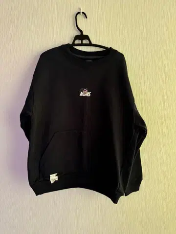 MADNESS x WIND AND SEA 콜라보 맨투맨 트레이닝복