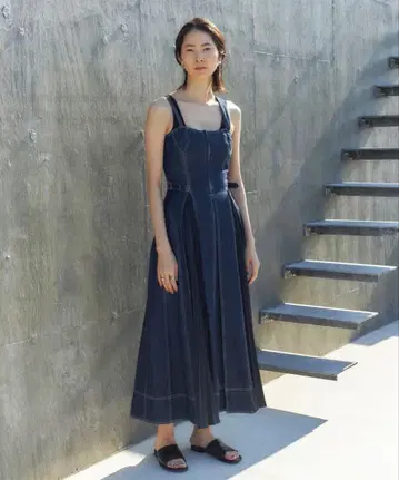 CASA FLINE 카사플라인 프론트 후크 데님 롱 원피스